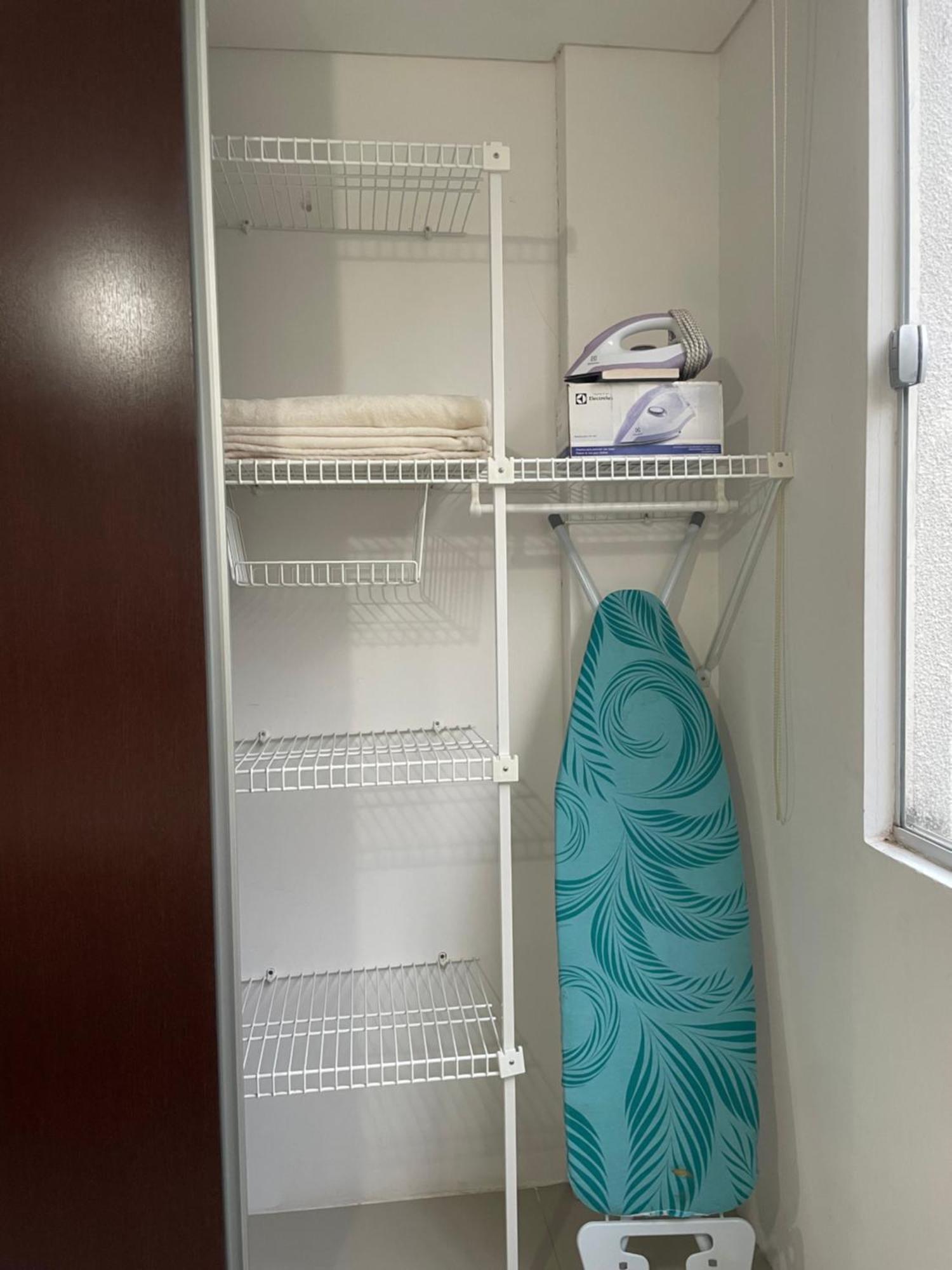 Calido En Zona Exclusiva Apartamento